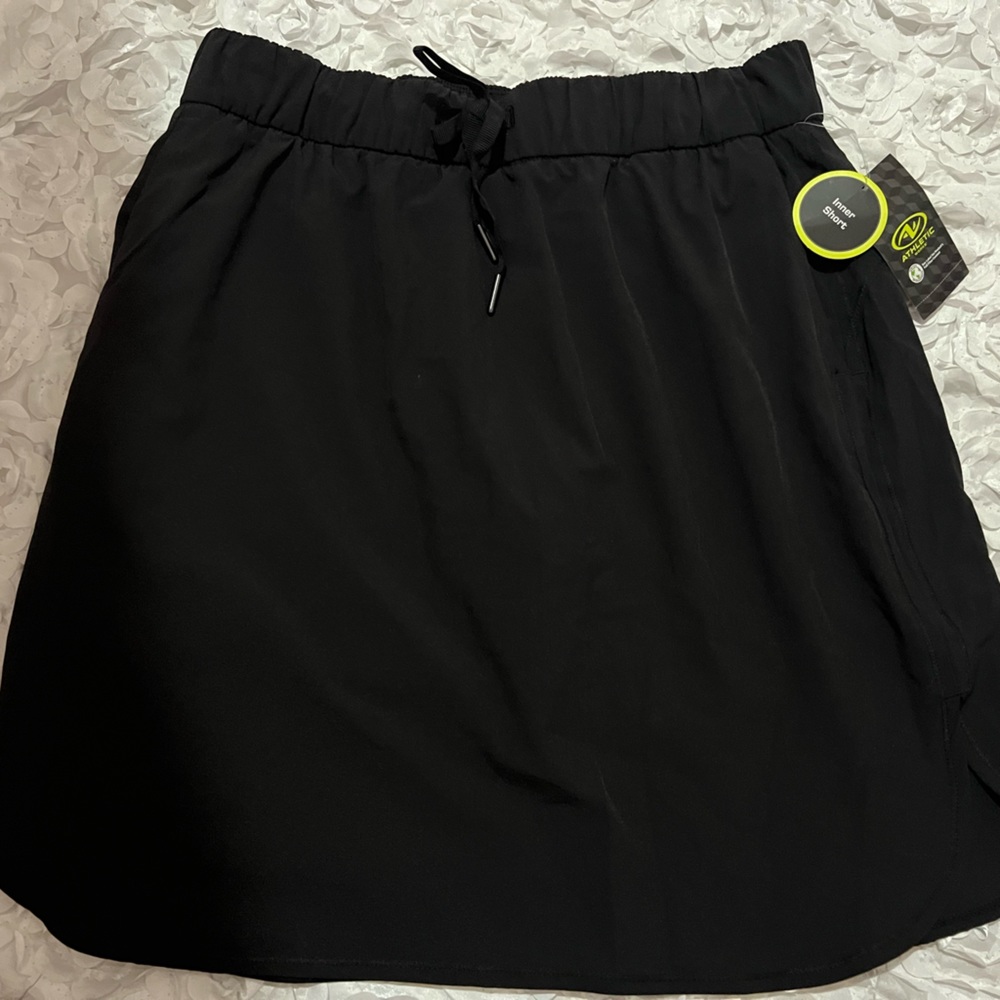 NEW with tags women size medium 8-10 athletic works skort